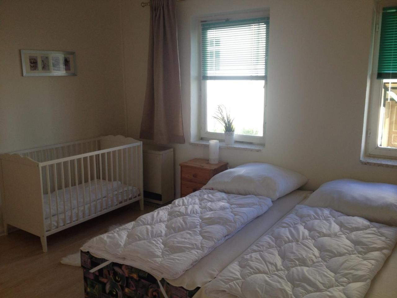 Ferienwohnung Odessa Зиновиц Екстериор снимка